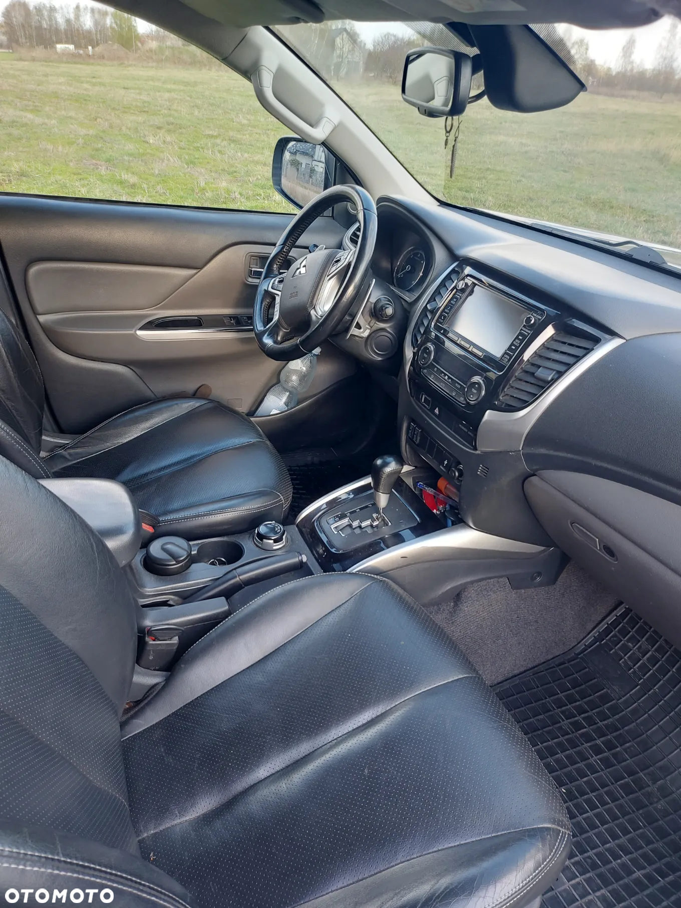 Mitsubishi L200 2.4 d DC Black Edition EU6 - 10