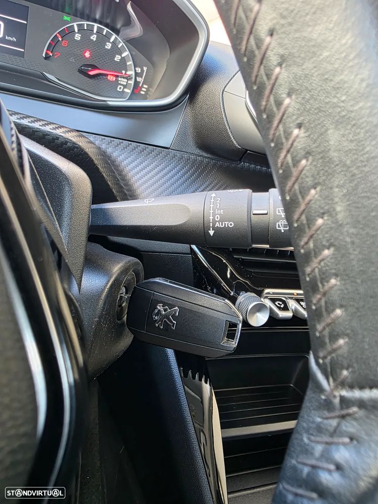 Peugeot 2008 PureTech 100 Stop&Start Active Pack - 33