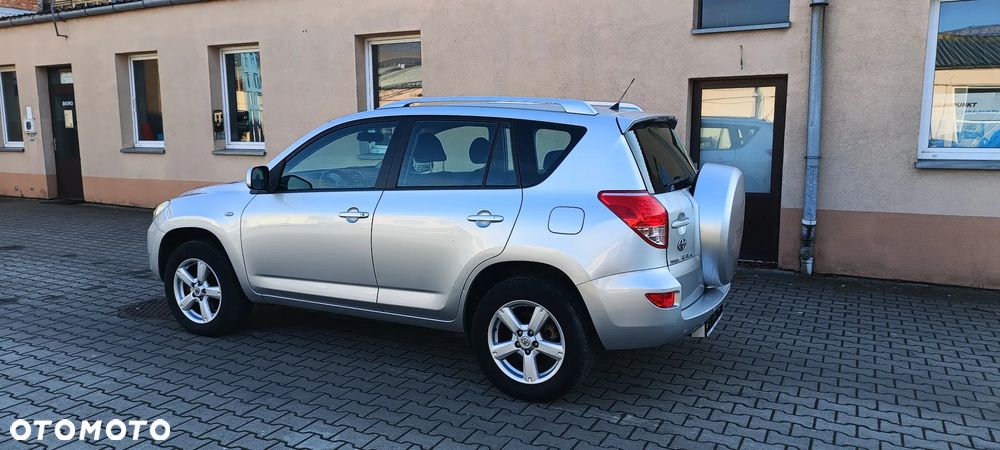 Toyota RAV4 2.0 4x4 Automatik Sol - 5