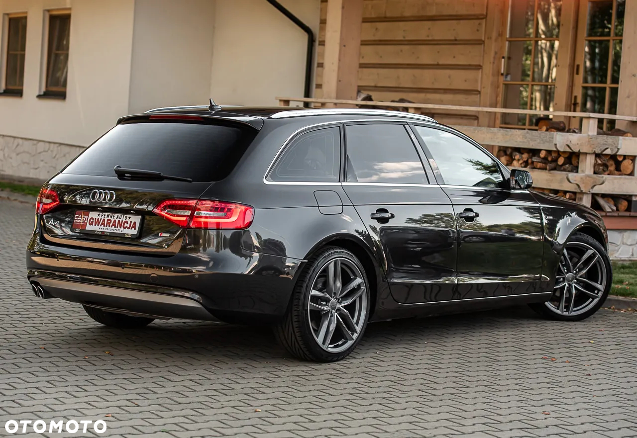 Audi A4 2.0 TDI DPF S line Sportpaket - 13