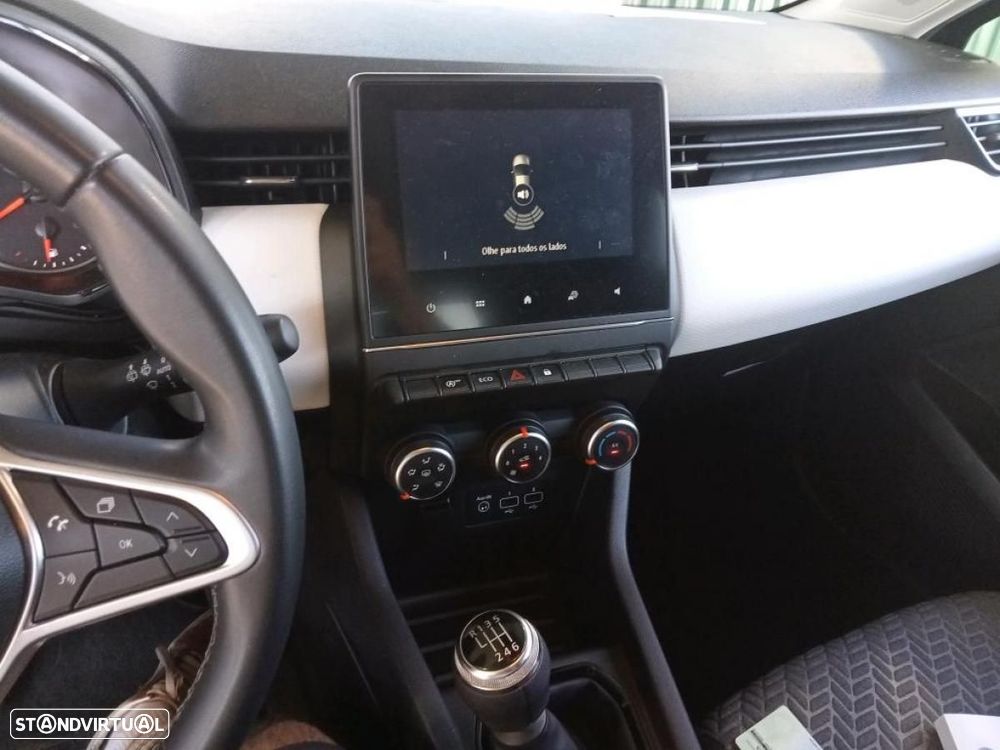 Renault Clio 1.0 TCe Evolution Bi-Fuel - 6