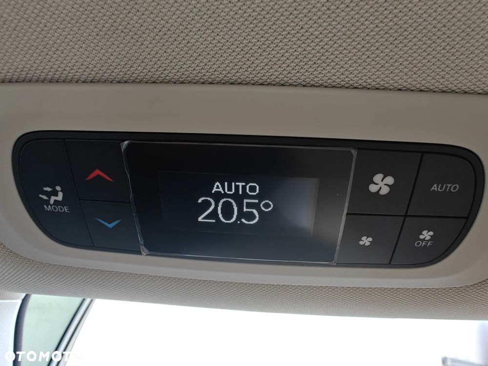 Chrysler Pacifica - 23