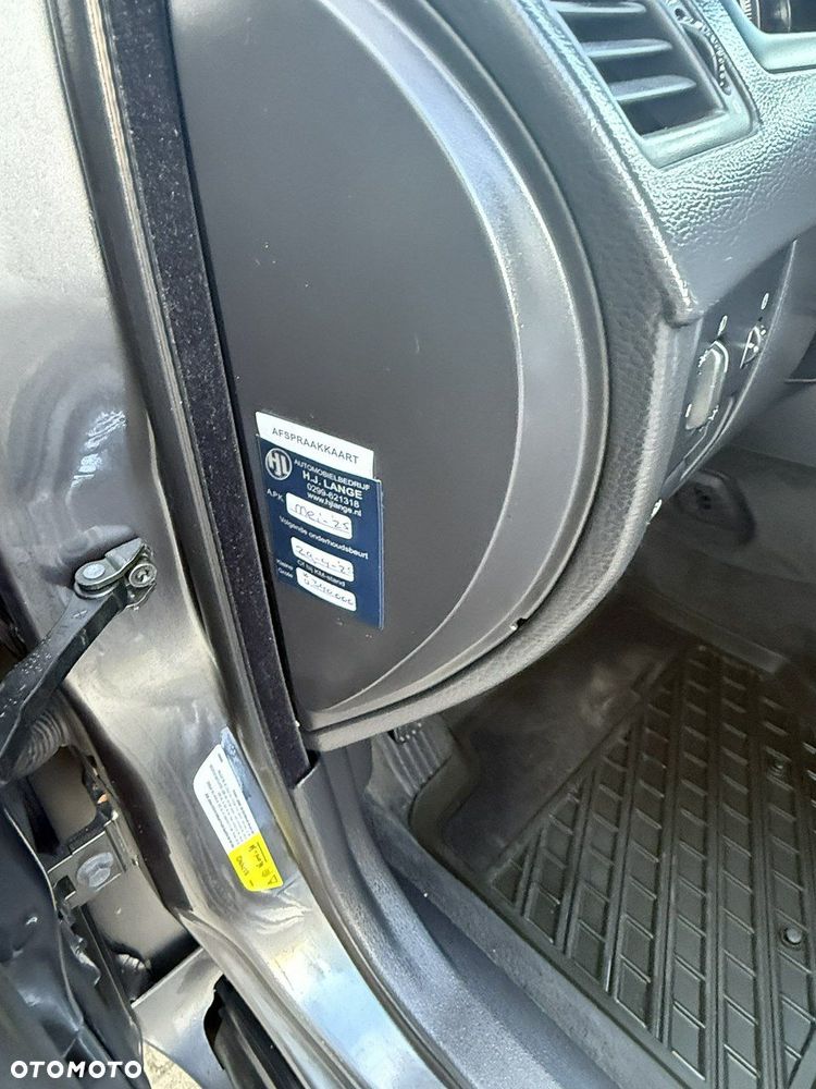 Volvo XC 90 - 22