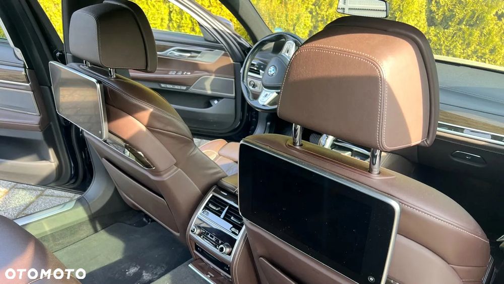 BMW Seria 7 740Ld xDrive - 15