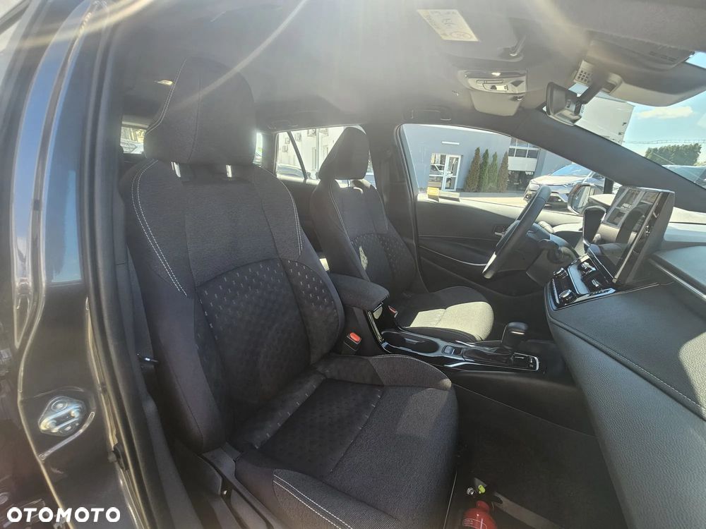 Toyota Corolla 1.8 Hybrid Comfort - 14