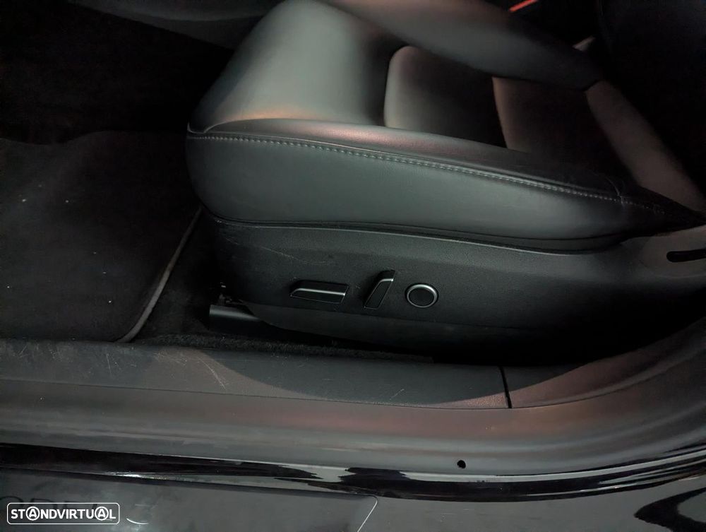 Tesla Model 3 Long Range Tração Traseira - 11