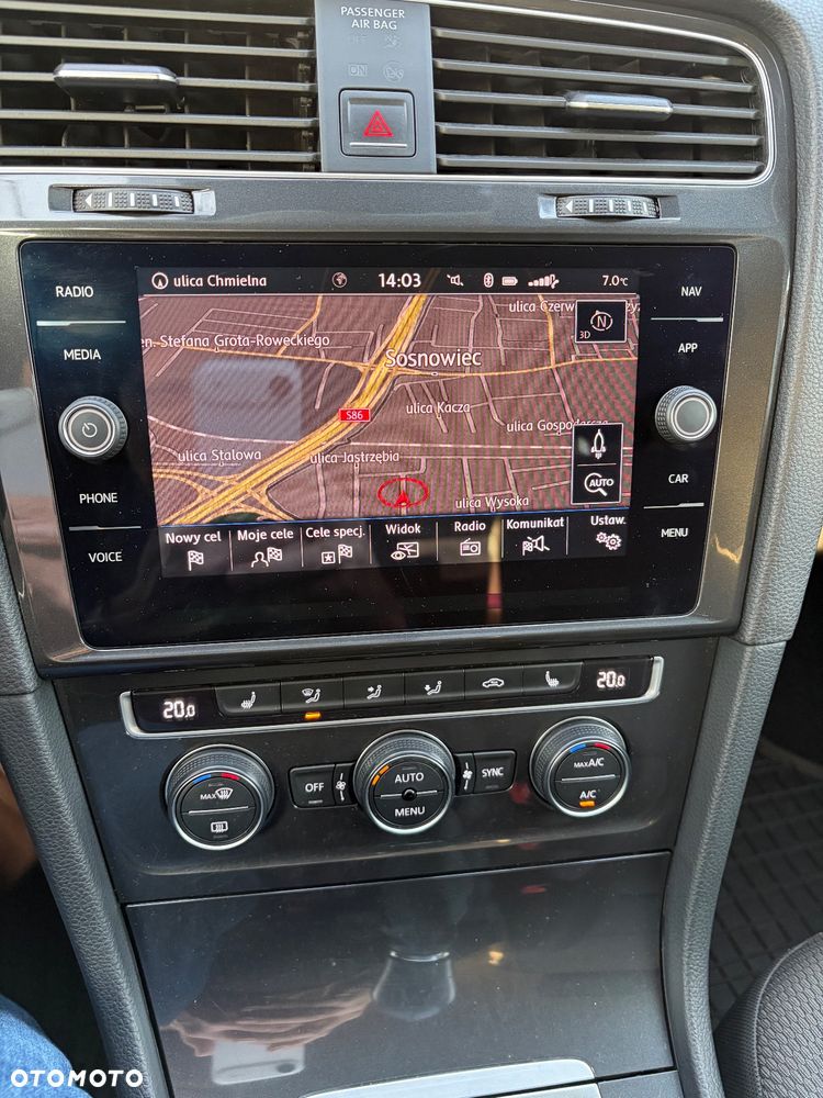 Volkswagen Golf 1.6 TDI BMT Comfortline - 26