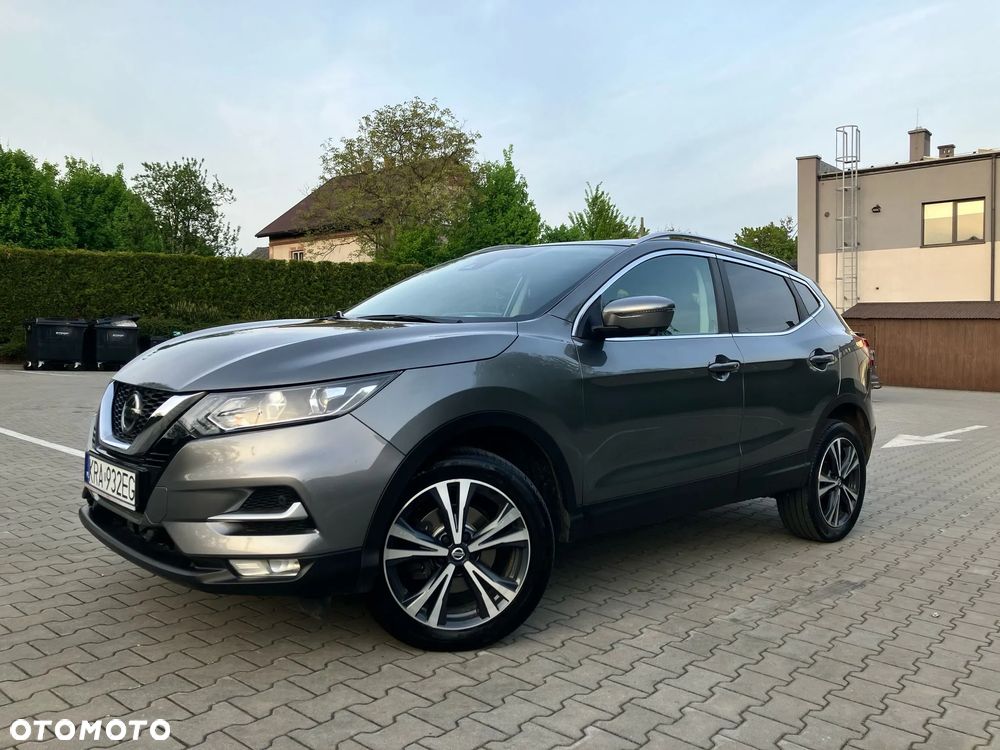Nissan Qashqai 1.3 DIG-T N-CONNECTA - 32