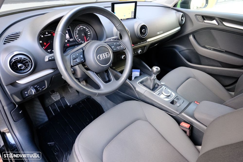 Audi A3 Sportback 30 TDI - 7