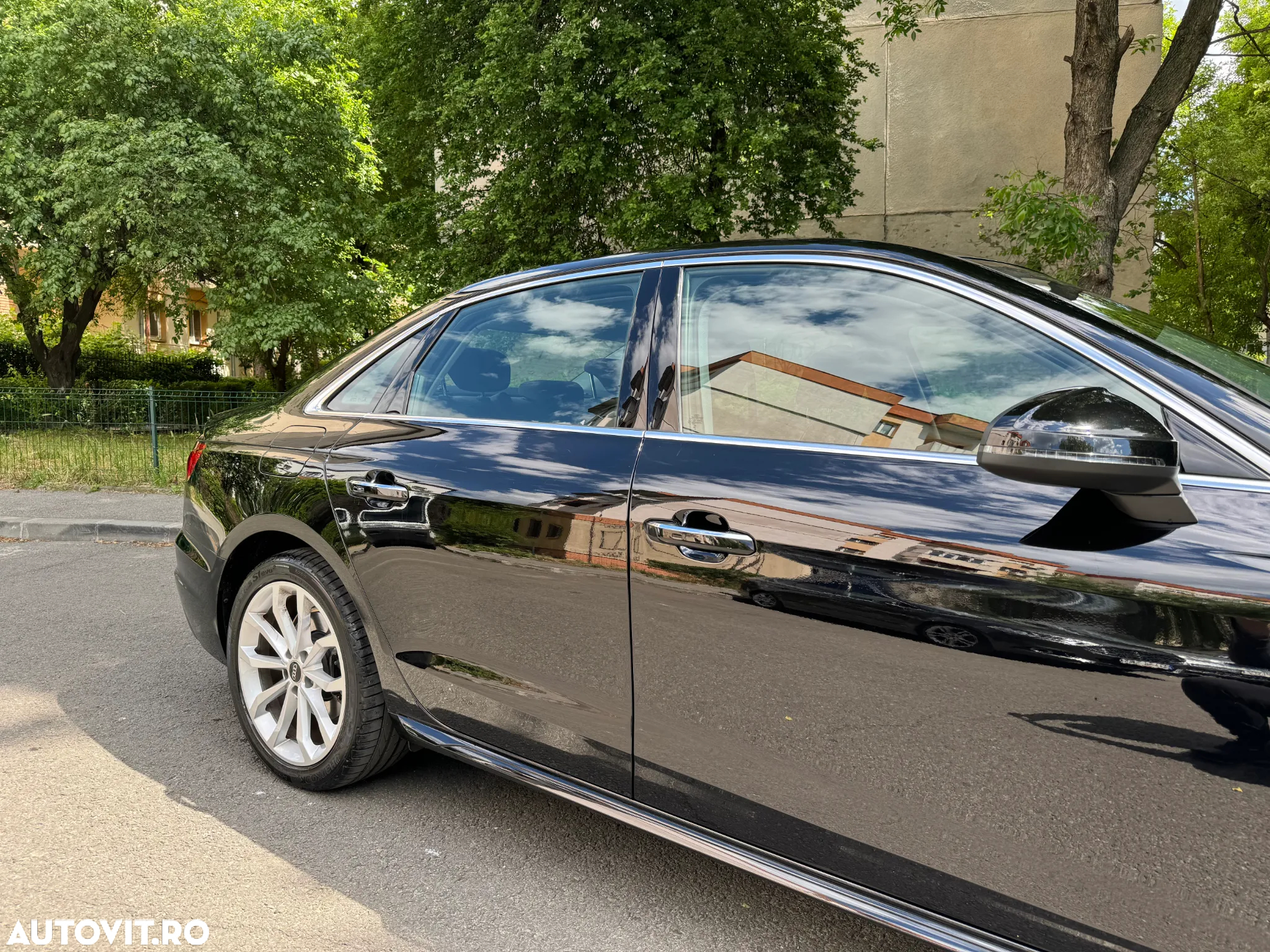 Audi A4 35 TFSI S tronic MHEV Advanced - 8
