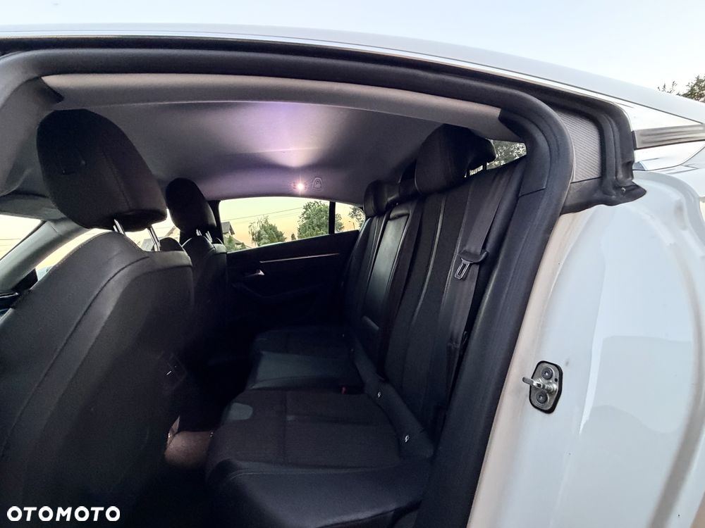 Peugeot 508 BlueHDi 160 EAT8 Allure - 9