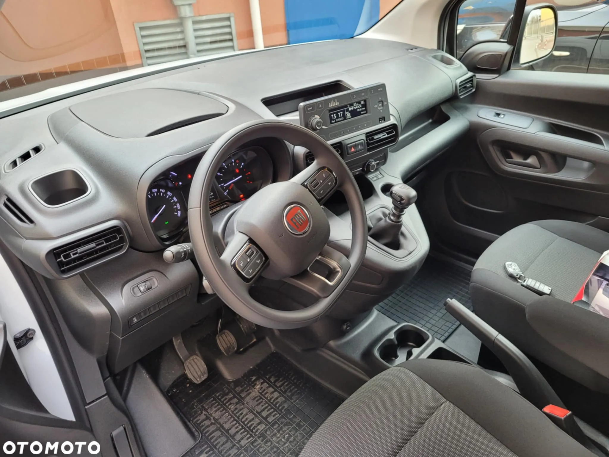 Fiat DOBLO - 4