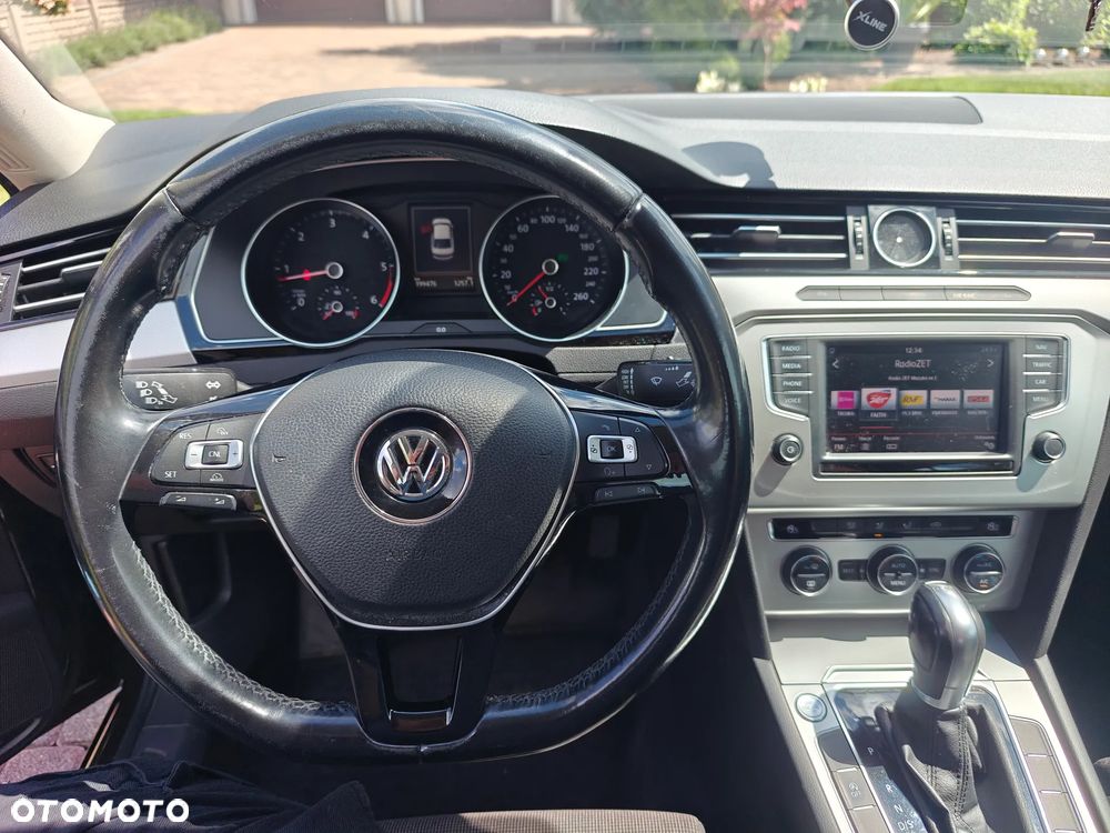 Volkswagen Passat 2.0 TDI SCR DSG Business - 5
