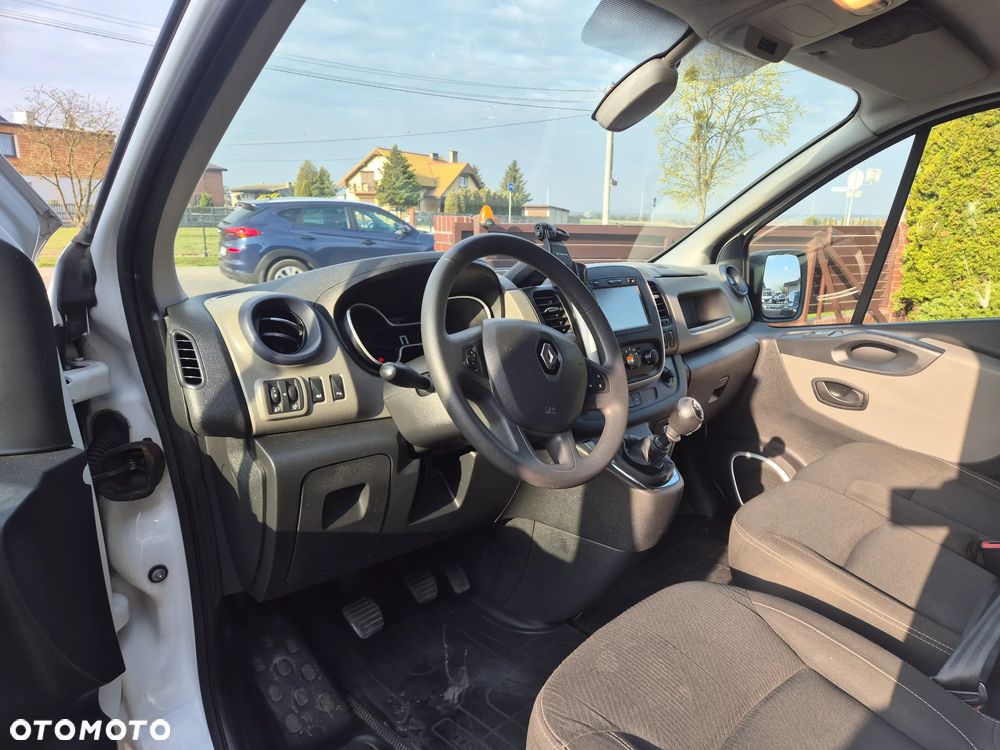 Renault Trafic - 9