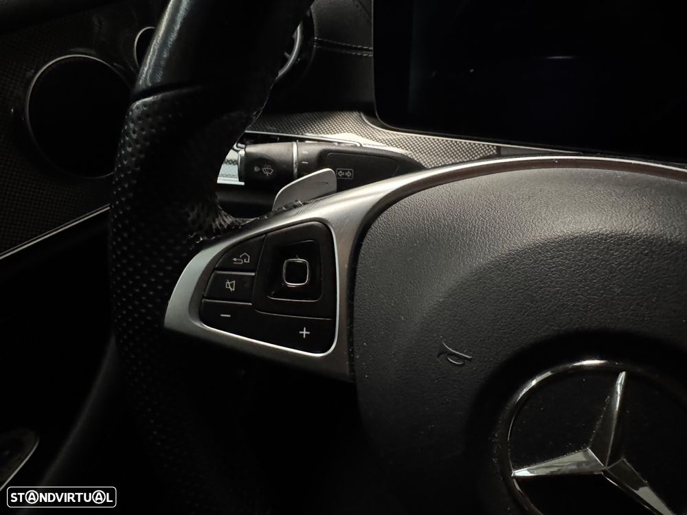 Mercedes-Benz E 220 d Coupe 9G-TRONIC AMG Line - 20