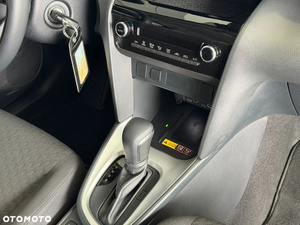 Toyota Yaris - 19