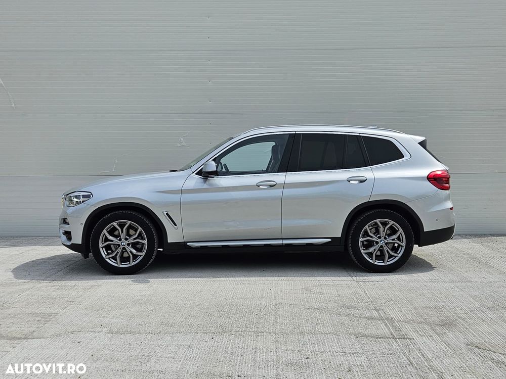 BMW X3 xDrive20d AT xLine - 6