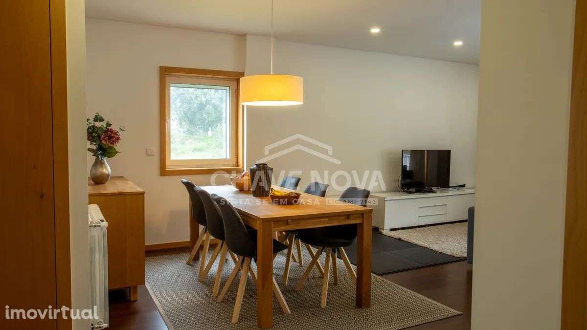 PS - Apartamento T2 de 2018 situado no 1.º piso em Vilar de Paraíso. - Grande imagem: 3/30