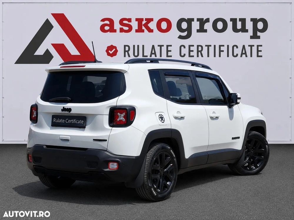 Jeep Renegade - 12