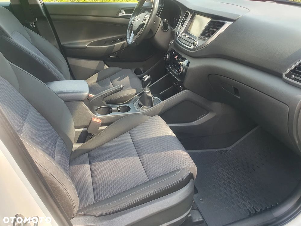 Hyundai Tucson 2.0 CRDi 2WD Trend - 10