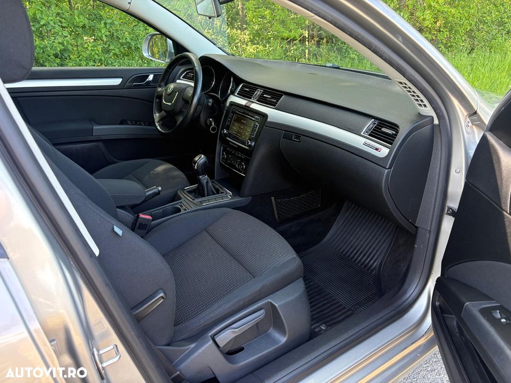 Skoda Octavia 1.9 TDI DPF Elegance - 14