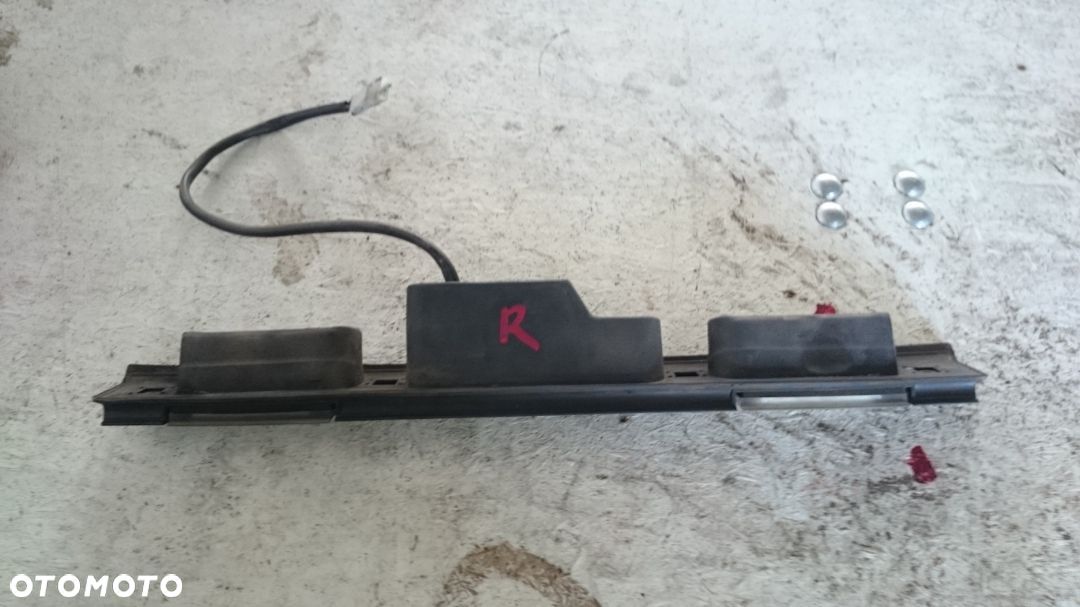 Blenda mikrostyk klapy bagażnika RANGE ROVER VOGUE L322 8265649 - 1
