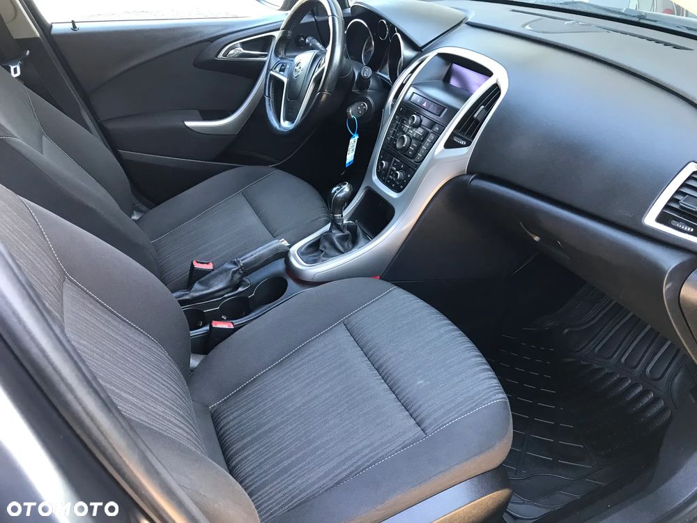 Opel Astra 1.4 Turbo Design Edition - 6