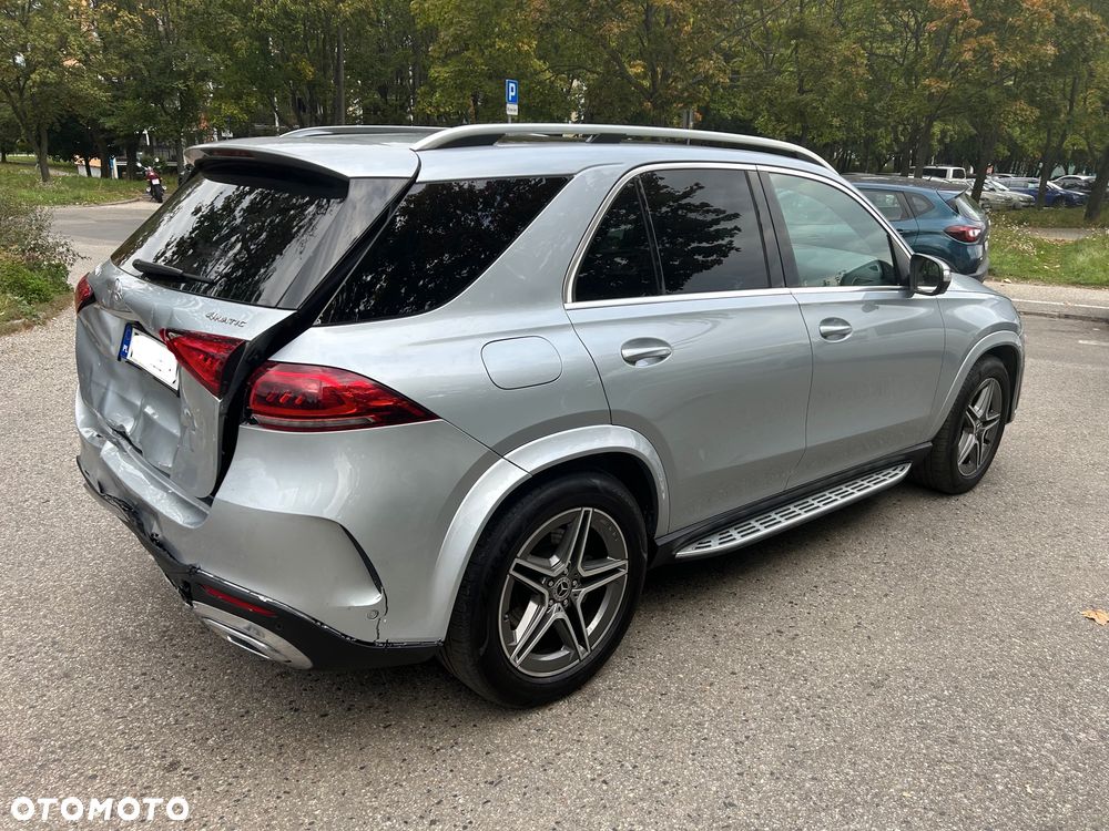 Mercedes-Benz GLE 300 d 4-Matic - 3