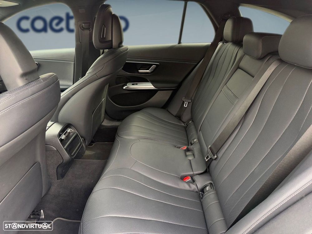 Mercedes-Benz CLA 220 - 14