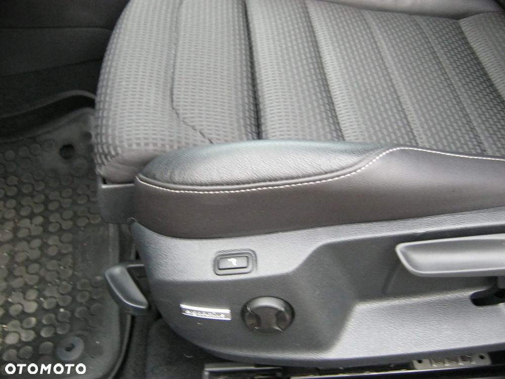 Volkswagen Tiguan 1.5 TSI EVO Elegance DSG - 18