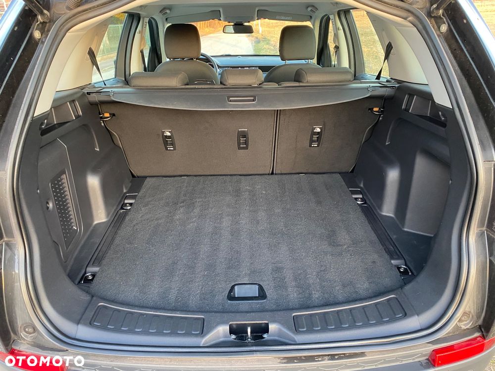 Land Rover Discovery - 32
