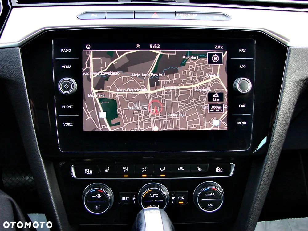 Volkswagen Passat Variant 2.0 TDI SCR DSG (BlueM Tech) Highline - 24