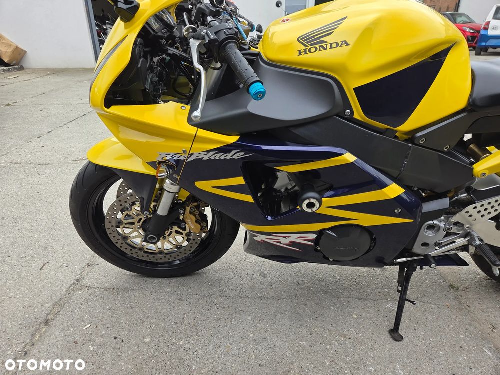 Honda CBR - 12