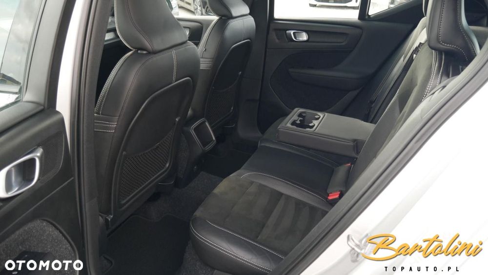 Volvo XC 40 - 15