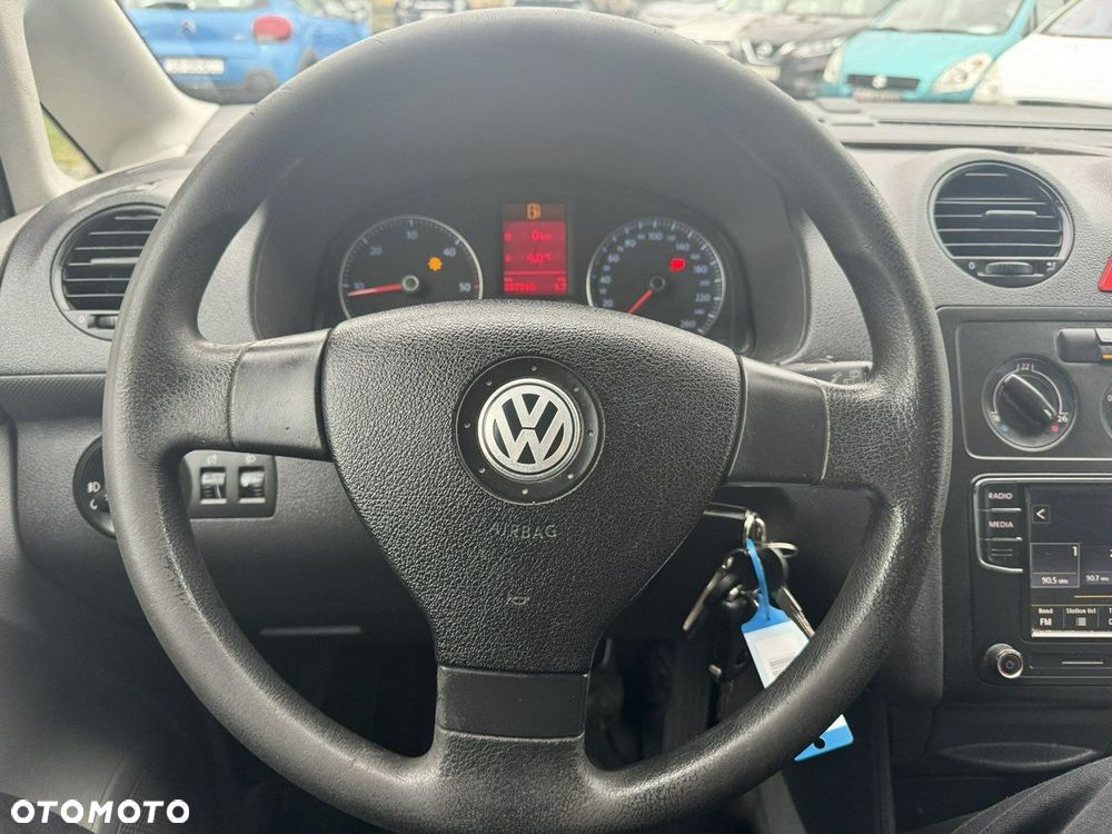Volkswagen Caddy - 16