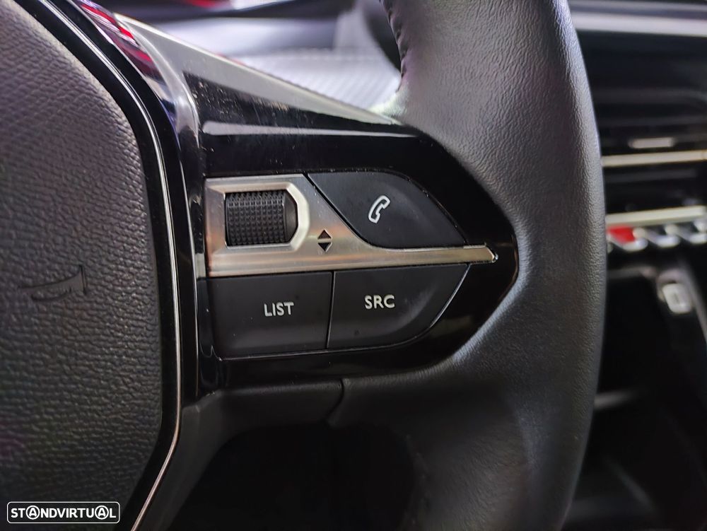 Peugeot 2008 1.2 PureTech Style - 15