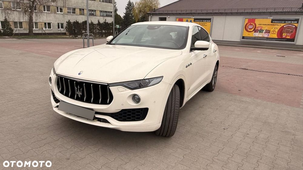 Maserati Levante Q4 - 1