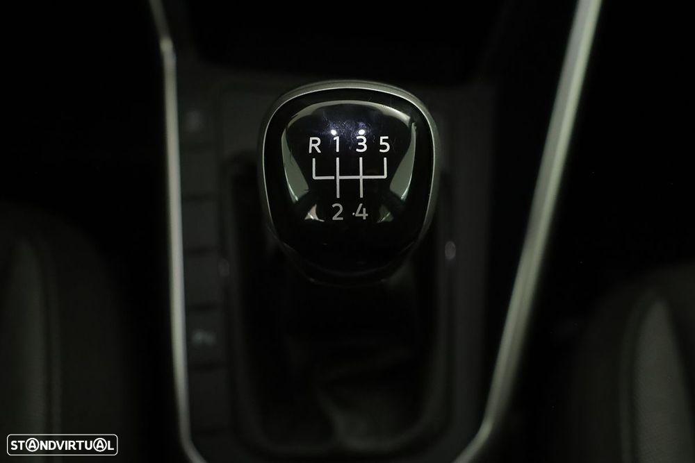 VW Taigo 1.0 TSI Urban - 13