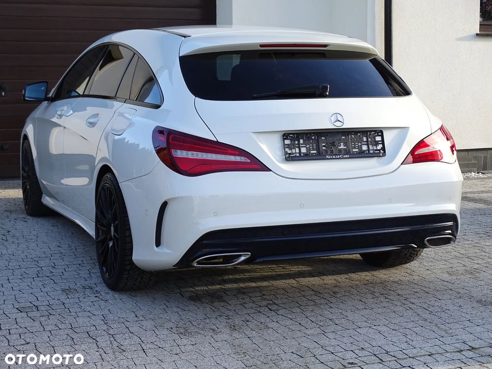 Mercedes-Benz CLA 200 7G-DCT AMG Line - 4