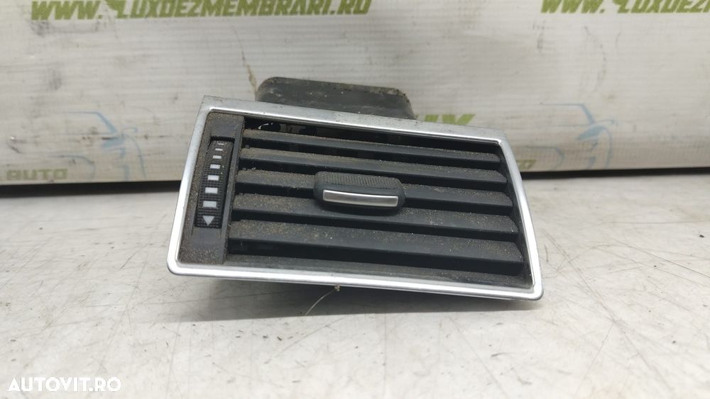 Grila ventilatie bord 4e0820902 Audi A8 D3/4E [2002 - 2005] - 1