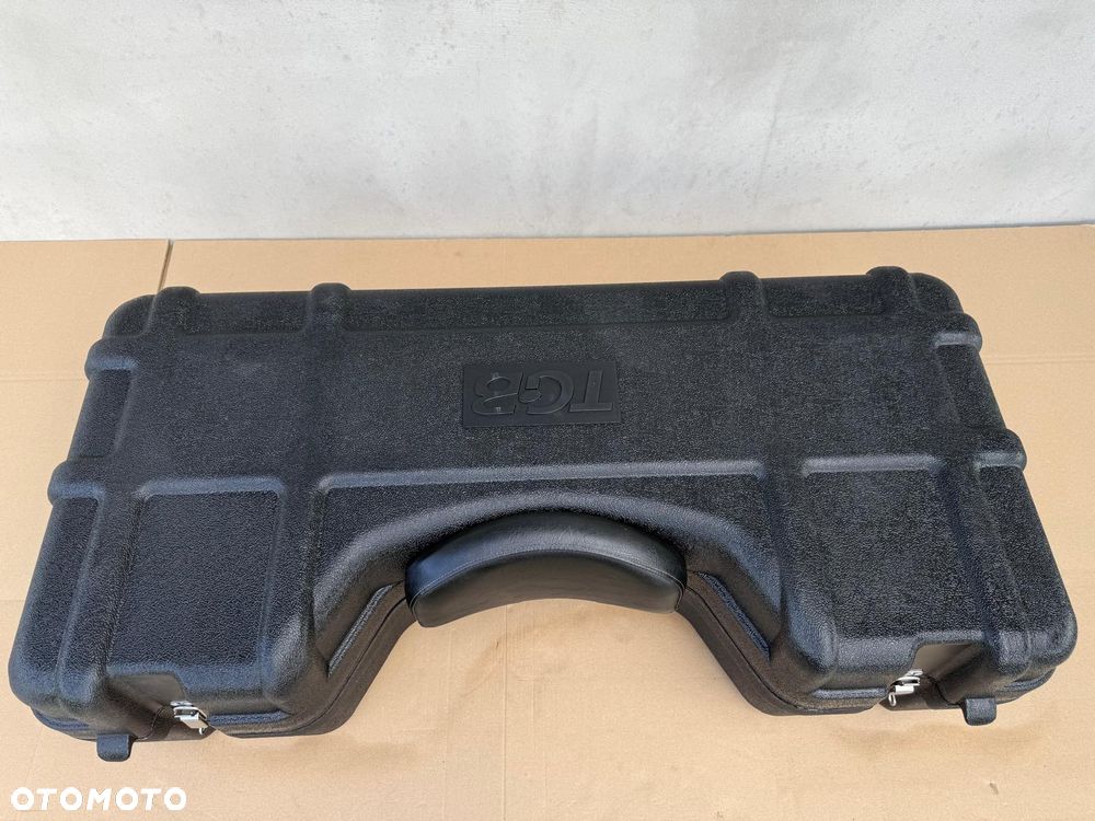 Tylny kufer centralny TGB 70L Uniwersalny - 2
