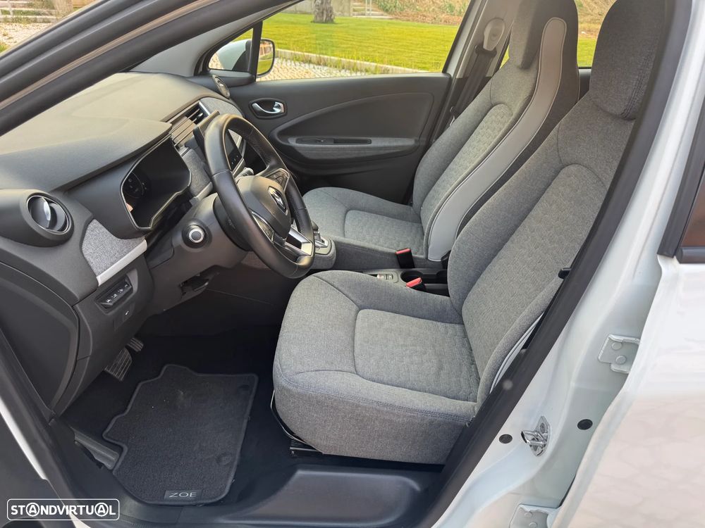 Renault Zoe (c/ Bateria) Limited 50 - 8