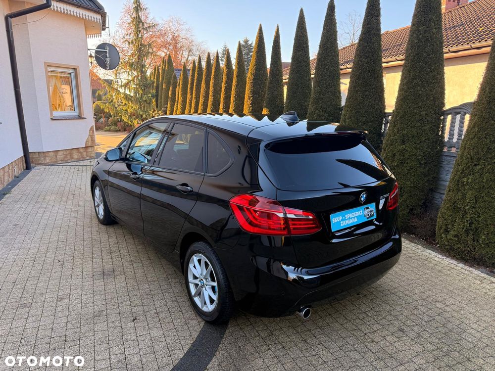 BMW Seria 2 214d - 19