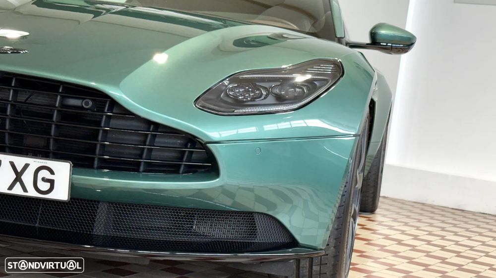 Aston Martin DB11 Coupé V8 Auto - 8