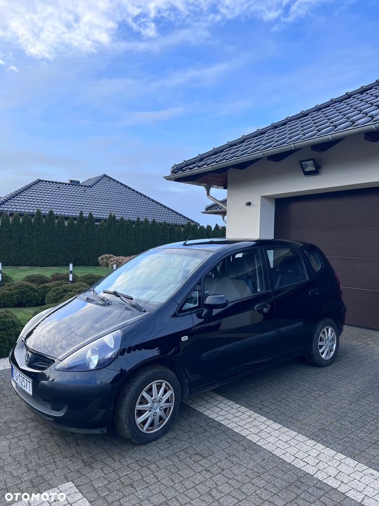 Honda Jazz 1.4 CVT ES - 1