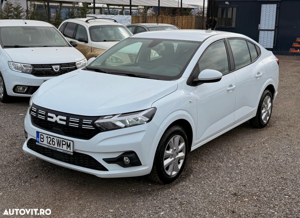 Dacia Logan TCe 90 MT5 Essential - 2