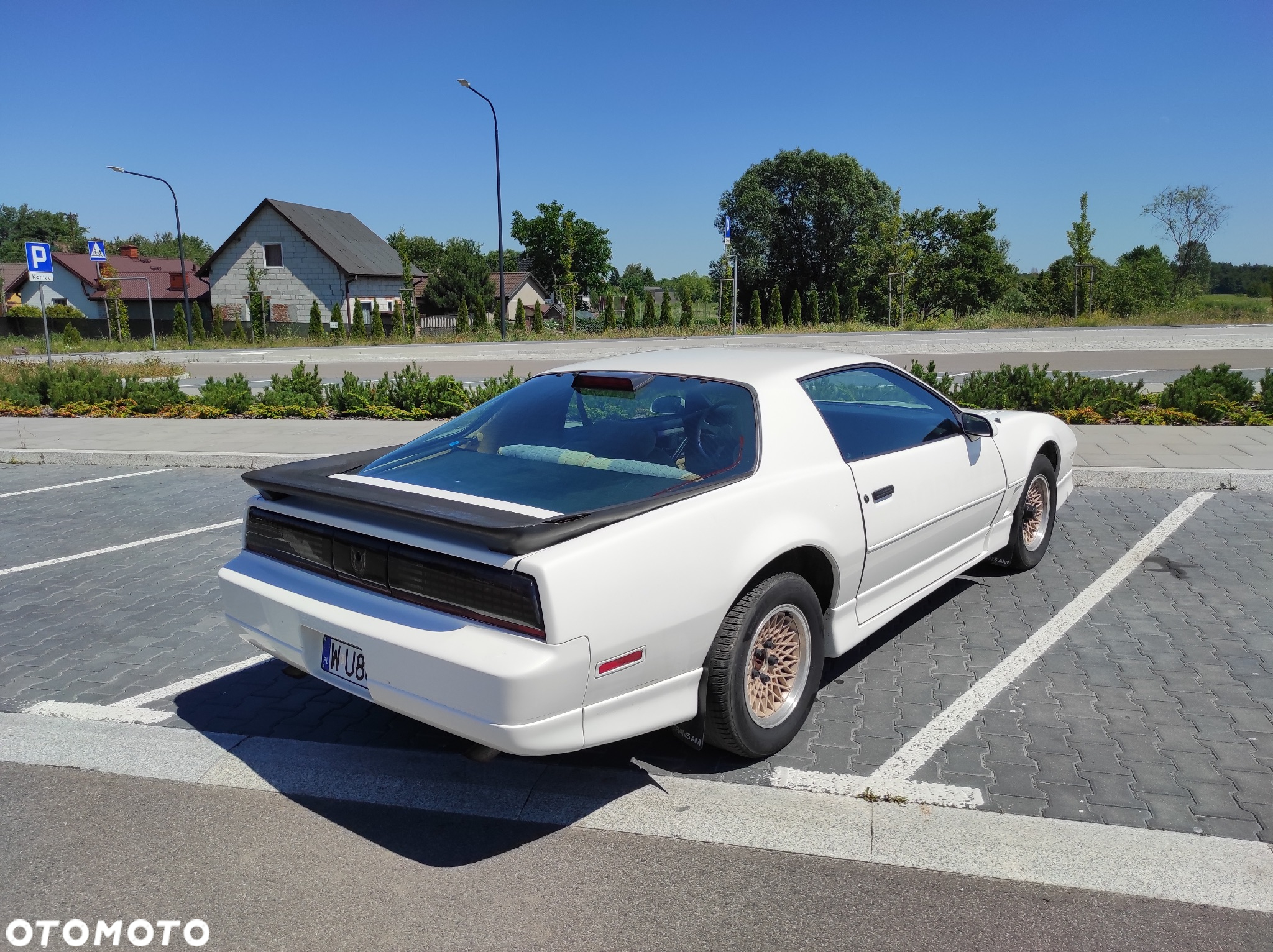 Pontiac Firebird - 4