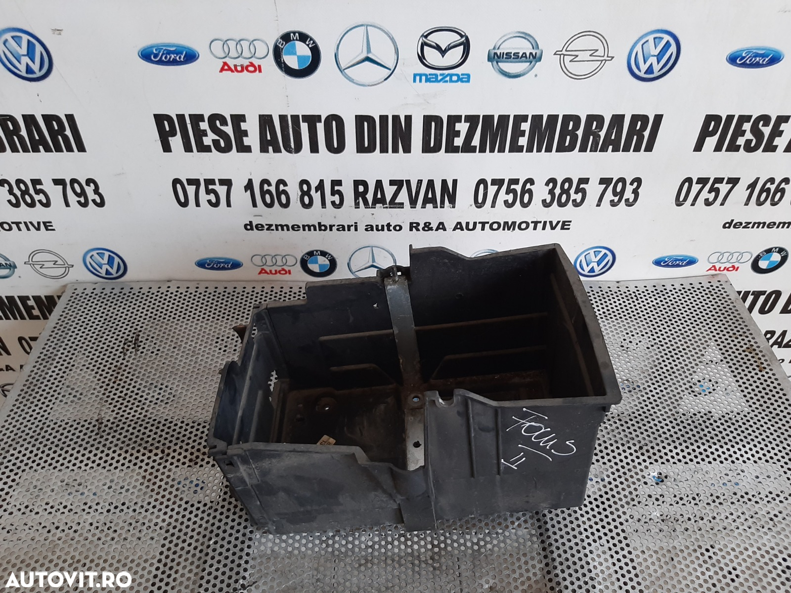 Carcasa Acoperitoare Baterie Ford Focus 2 C Max An 2005-2006-2007-2008-2009-2010-2011 Dezmembrez Fo - 2