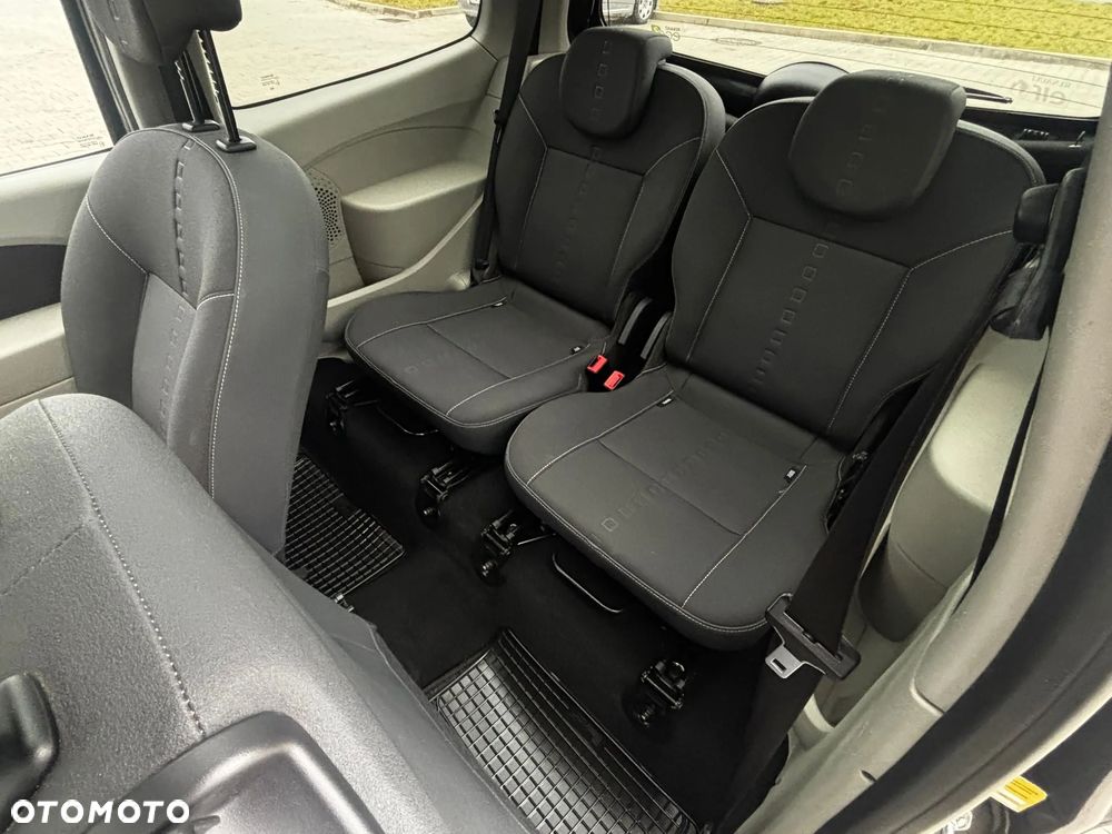 Renault Twingo 1.2 16V Night & Day - 9