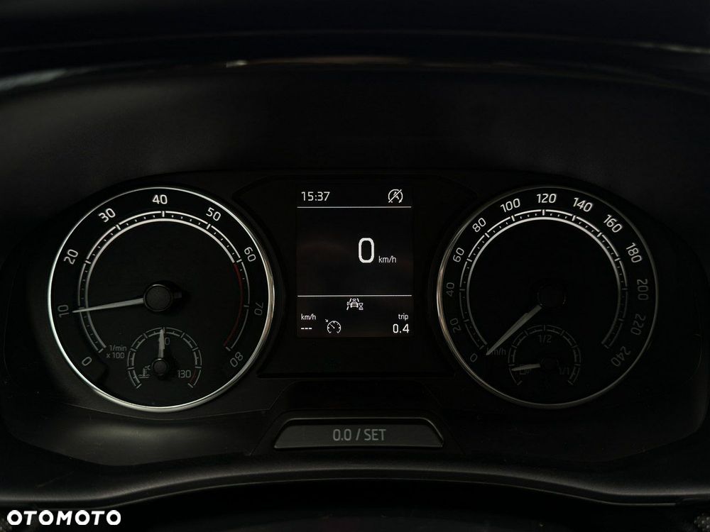 Skoda Fabia 1.0 Ambition - 15